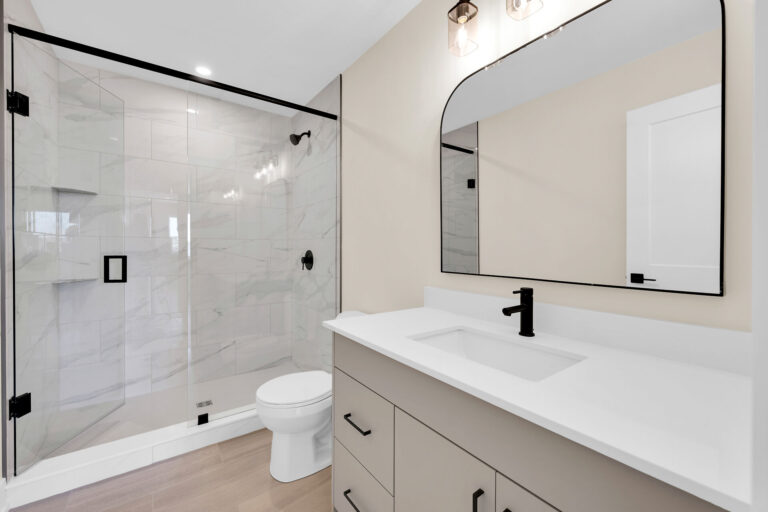 14.MasterBath