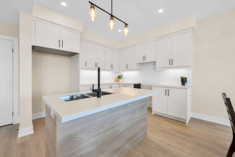 4.Kitchen