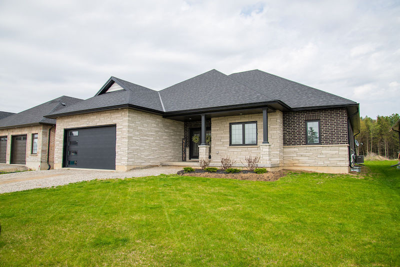 42 Blue Nose Drive